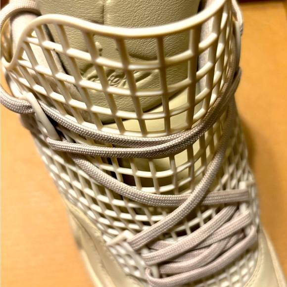 Women’s Air Jordan 4 Net Sneakers 8.5 - Picture 1 of 6